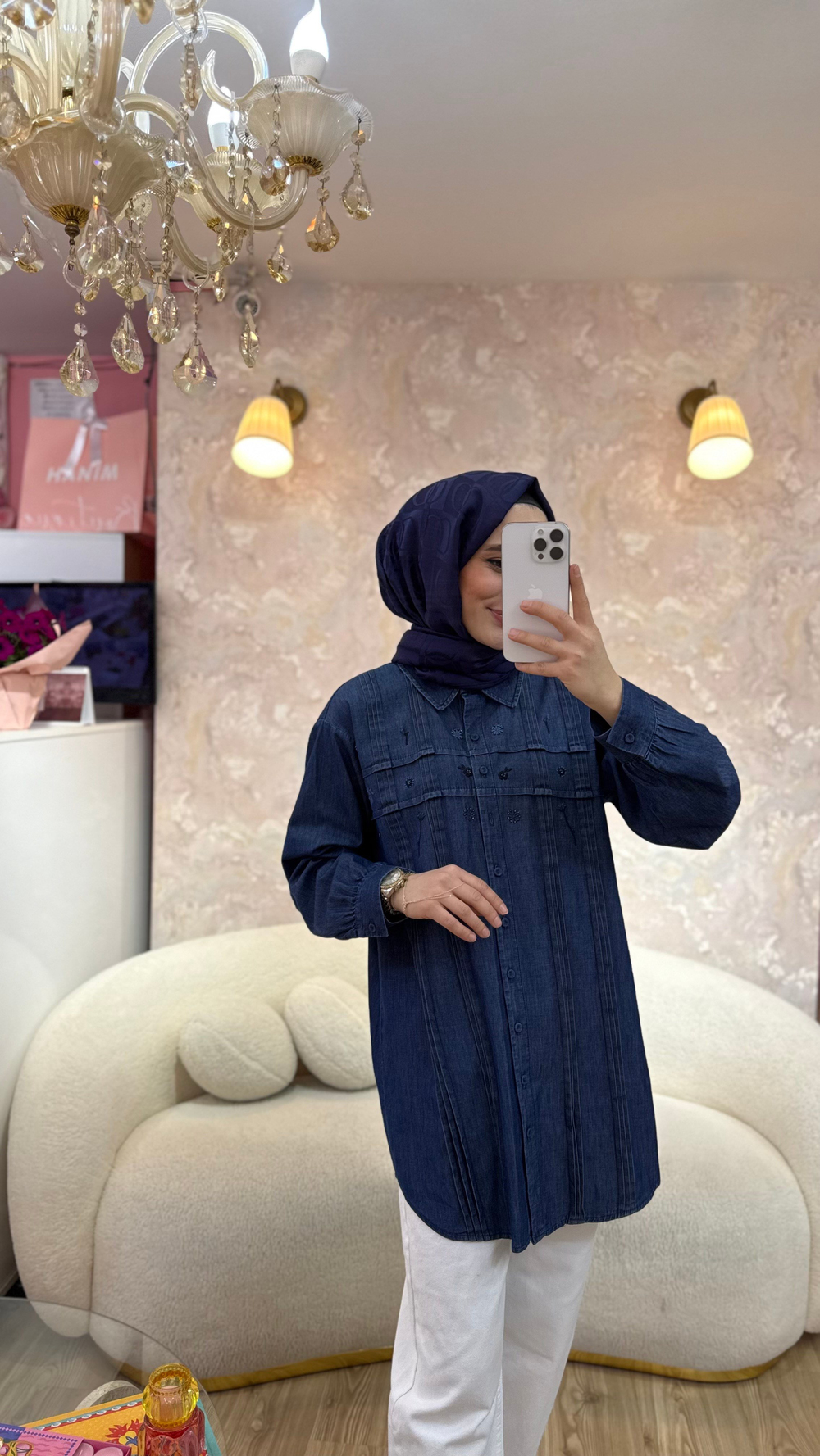 Kot Tunik 