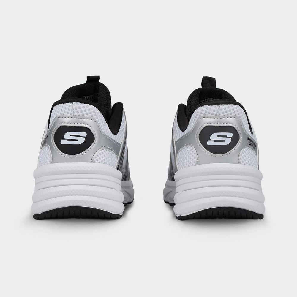 Retro Graph - Classic Kicks