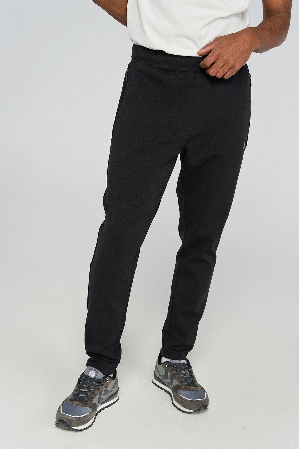 Hummel Hmlt-Mt interval Tapered Pants Erkek Siyah Eşofman Alt