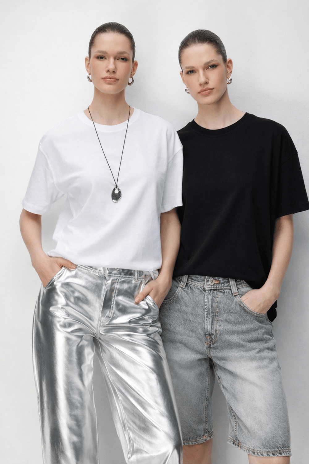48522 Kadın Yırtmaçlı Oversize Basic %100 Pamuk 2`li T-Shirt Beyaz Siyah