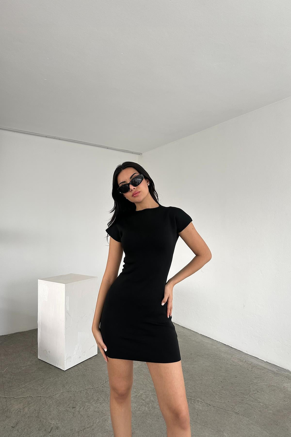 6839-kadin-basic-fit-triko-elbise-siya-0-f21d.jpg