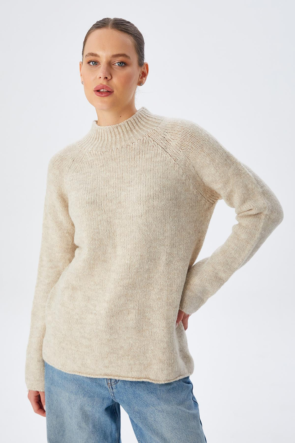 6849-kadin-dikissiz-dik-yaka-triko-kaz-8-4ce5.jpg