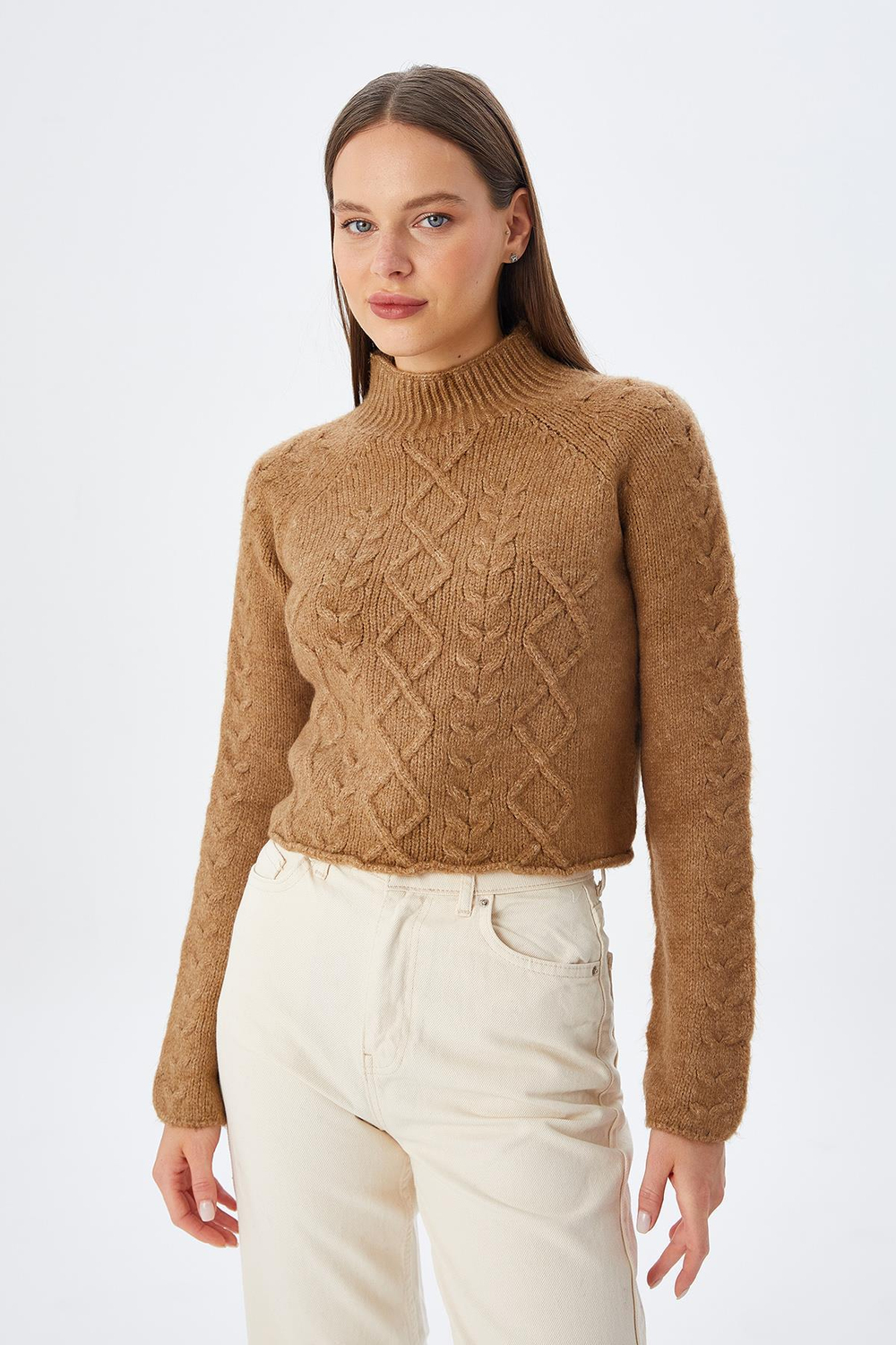 6855-kadin-dik-yaka-sac-orgulu-triko-k-1677d6.jpg