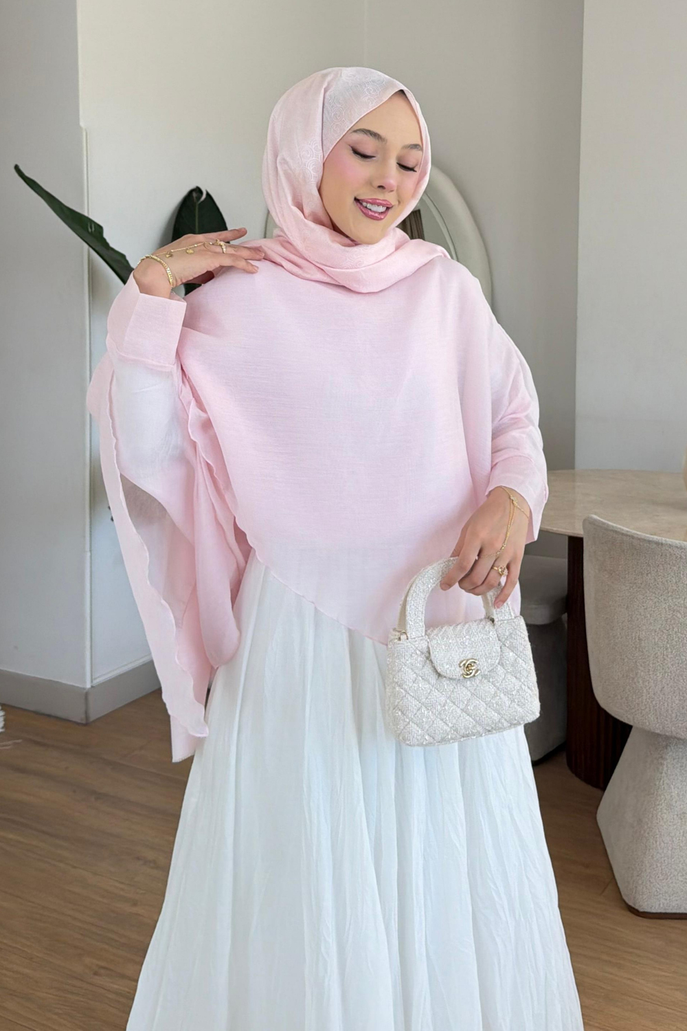 Rodri Tül Modal Kumaş Asimetrik Kesim Bluz- Pembe