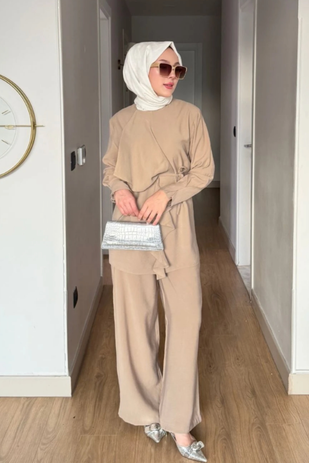 Tilda Fırfır Detaylı Tansel Kumaş Tesettür Takım- Bej