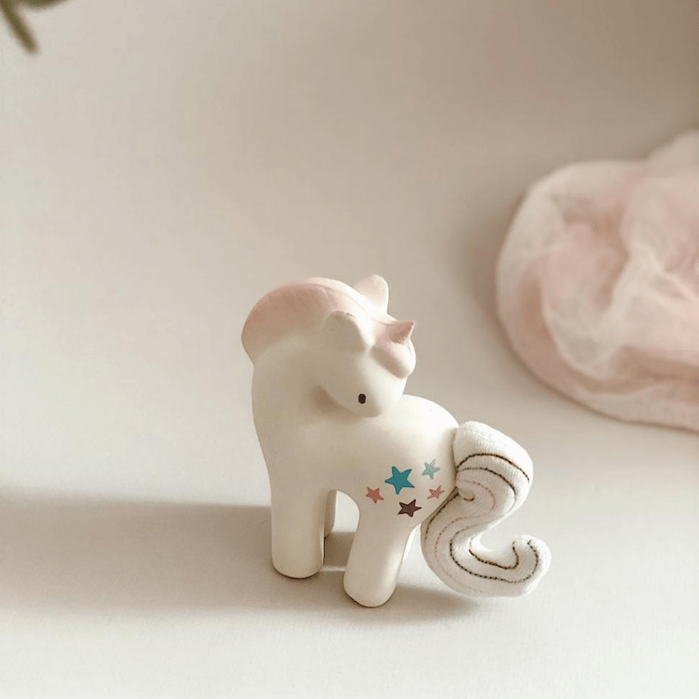BIBS Tikiri Doğal Kauçuk Diş Kaşıyıcılı Oyuncak - Cotton Candy Unicorn 