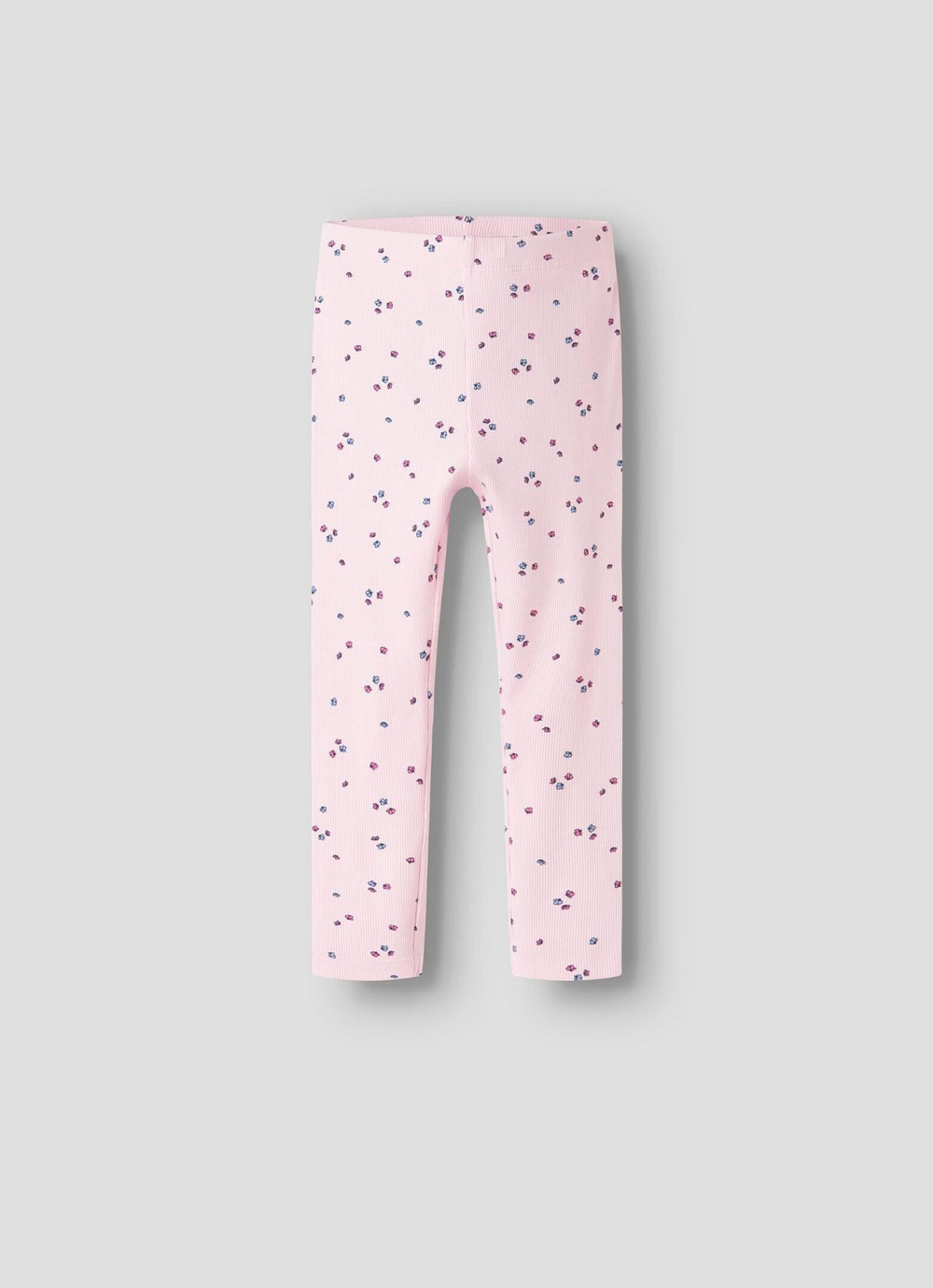 NAME IT TAYT PEMBE