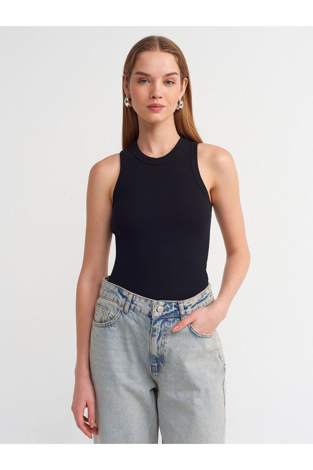 20842-halter-yaka-fitilli-atlet-siyah-a6dfa7.jpg