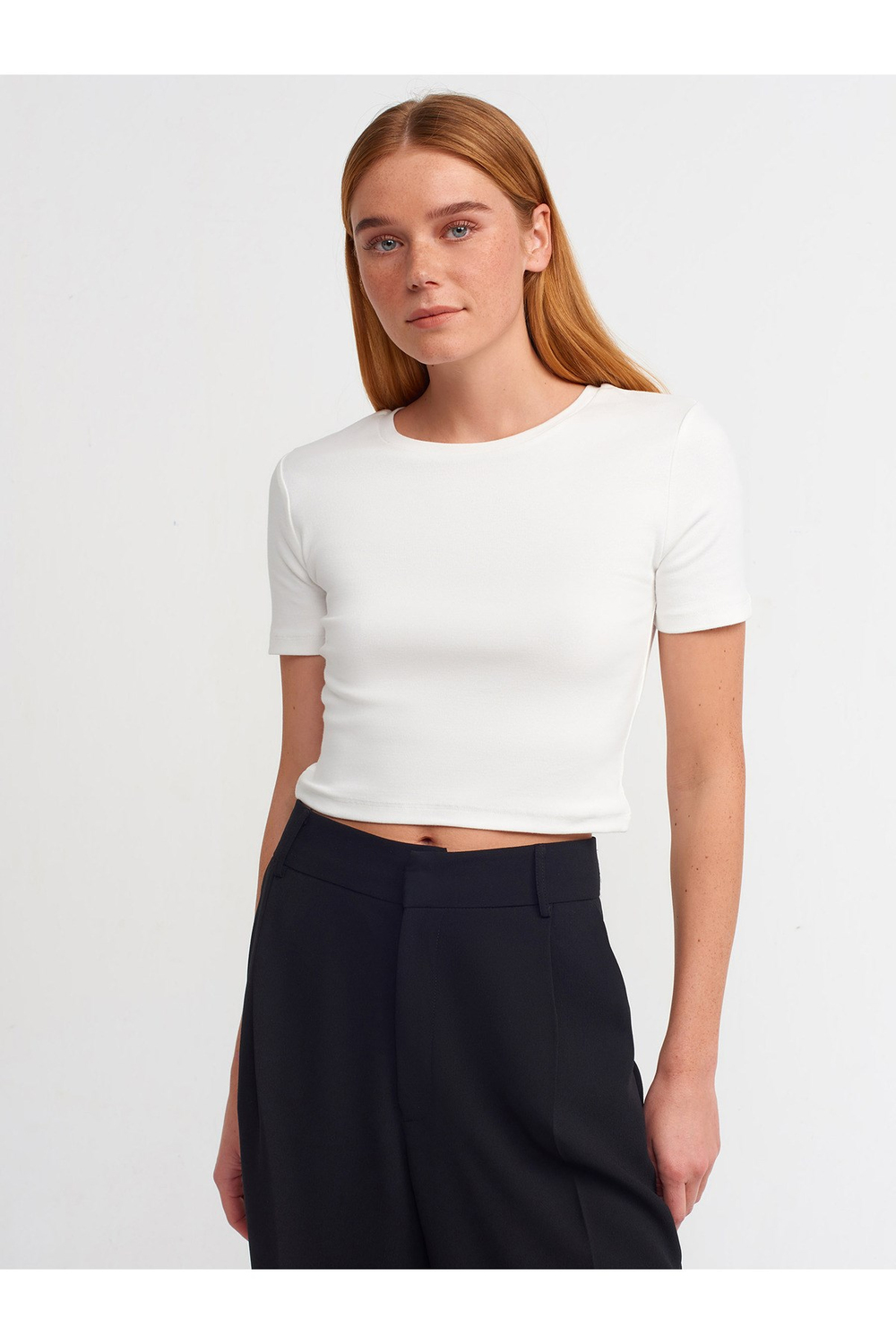 30124 Crop T-shirt-ekru
