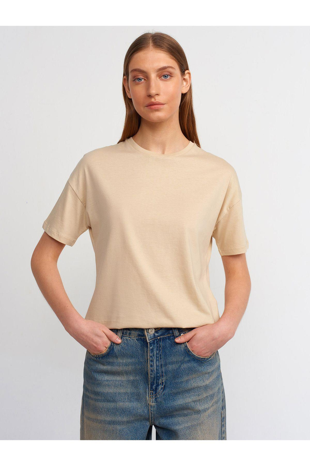 3683-bisiklet-yaka-basic-t-shirt-a-aef-59.jpg