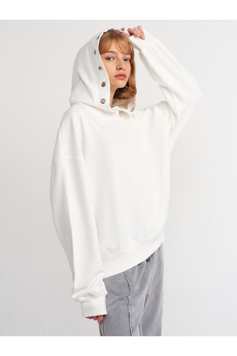40156-oversize-pamuklu-sweatshirt-ekru-baa305.jpg