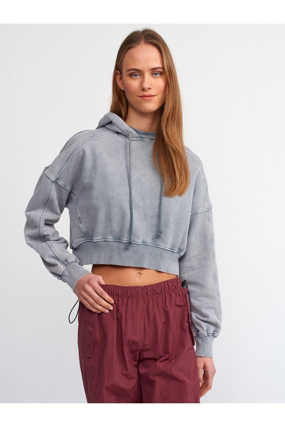 40199-yikama-efektli-sweatshirt-gri-0-494e.jpg