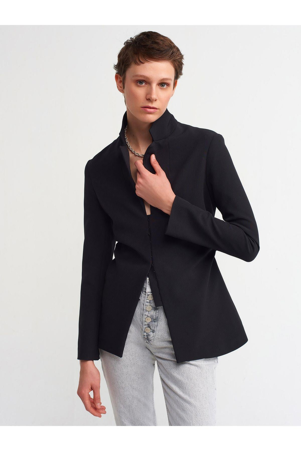 60300-buzgulu-fit-ceket-siyah-c-74e4.jpg