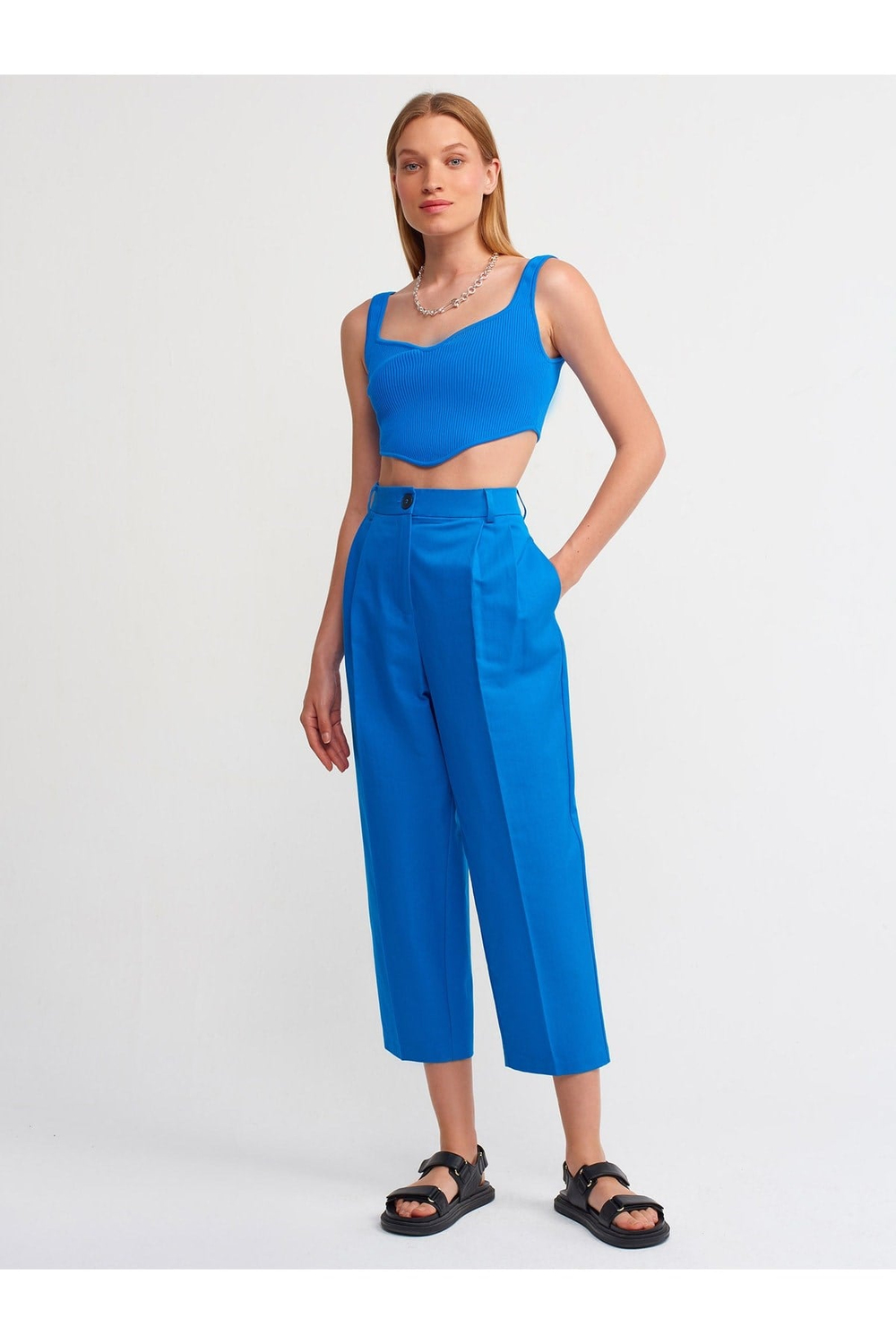 70346 Yüksek Bel Cepli Pantolon-saks
