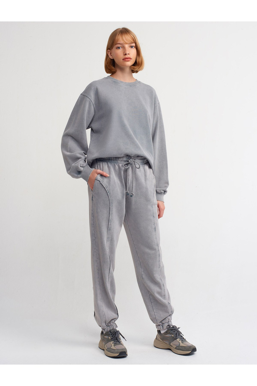 70472 Yıkama Efektli Jogger-Gri