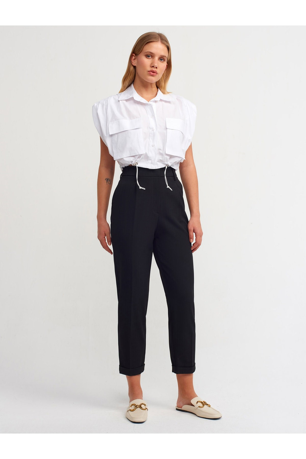 70685 Kıvrık Paça Düz Fit Pantolon-siyah