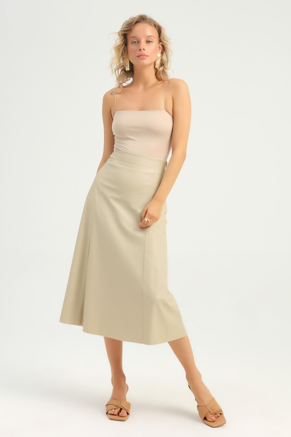 askili-bodysuit-bej--3175c.jpg
