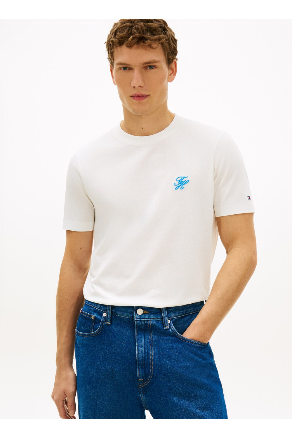 beyaz-erkek-nakisli-t-shirt-mw0mw43066-37-4d0.jpg
