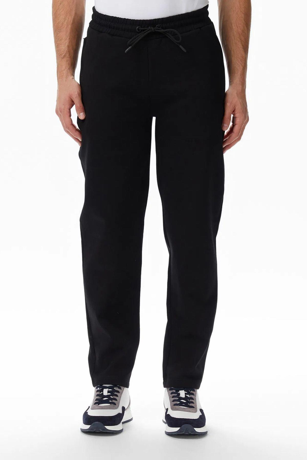 erkek-siyah-classic-fit-esofman-alti-70c1-4.jpg