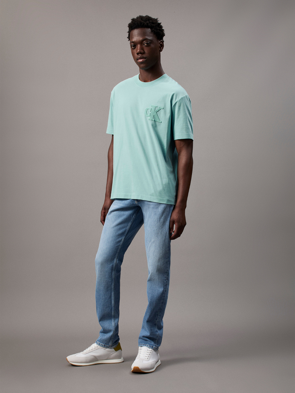 erkek-slim-straight-jean-pantolon-mavi-dca-bf.png
