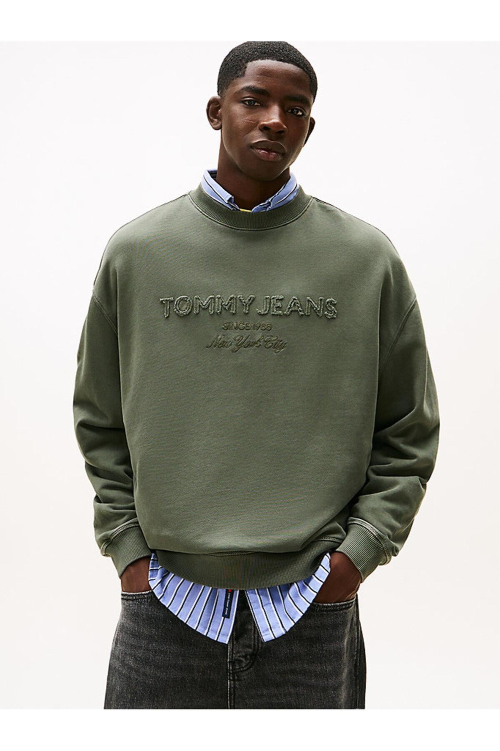 erkek-tjm-90s-new-classics-sweatshirt-285-4e.jpg