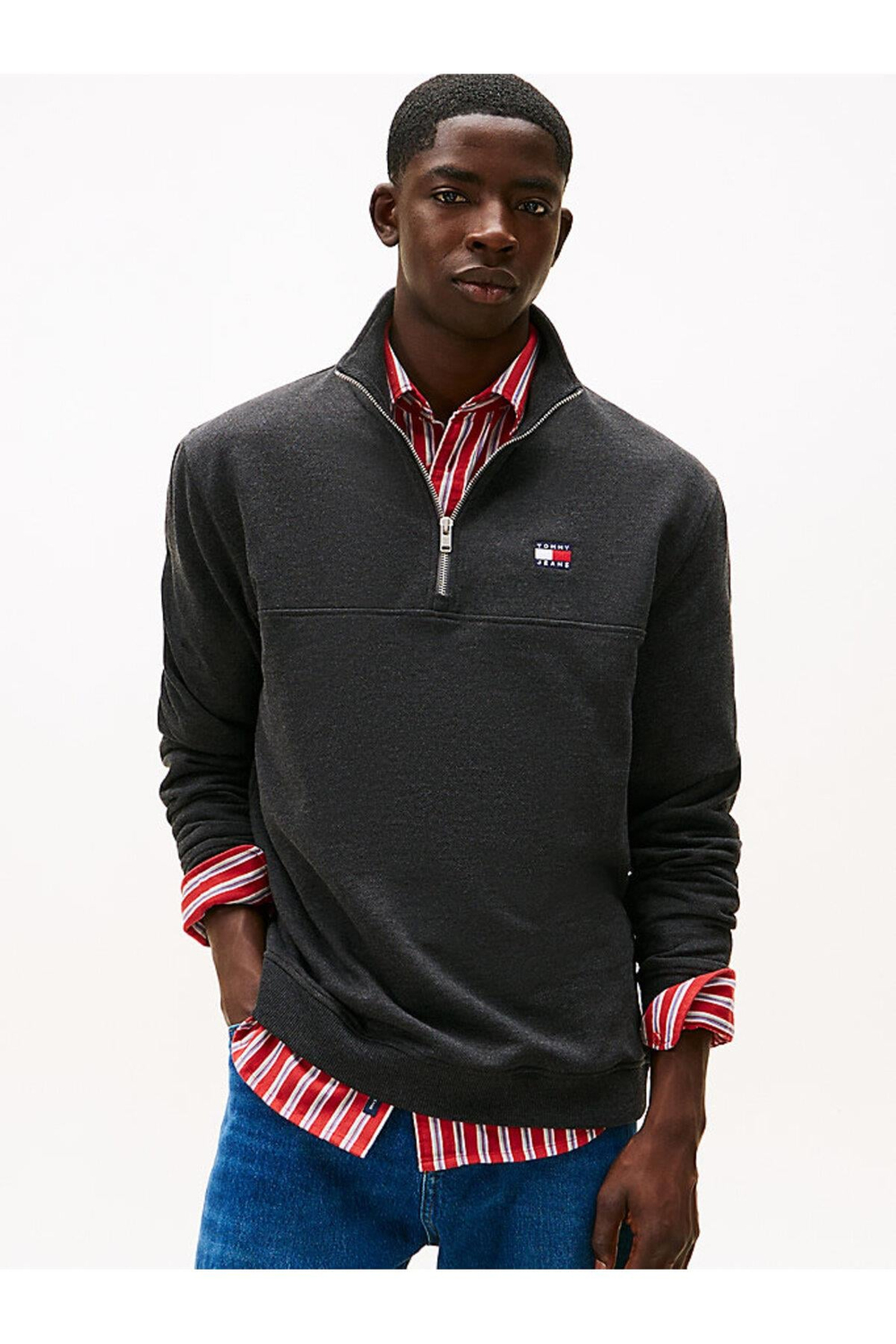 erkek-tjm-regular-badge-half-zip-sweat-deb4b4.jpg