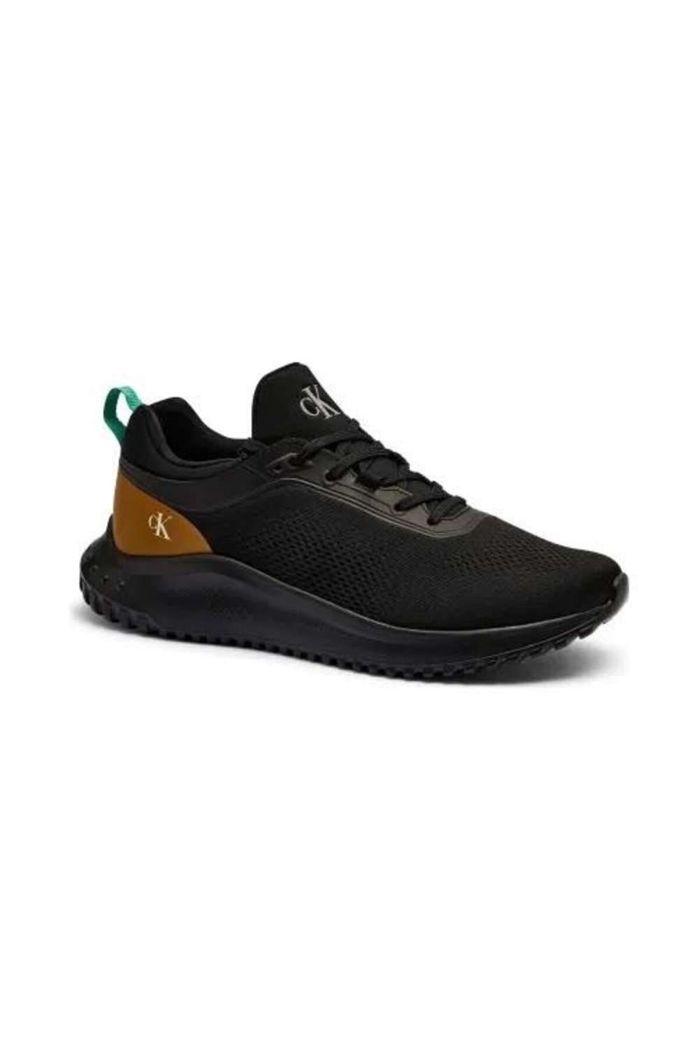 eva-runner-tech-knit-75f30a.jpg