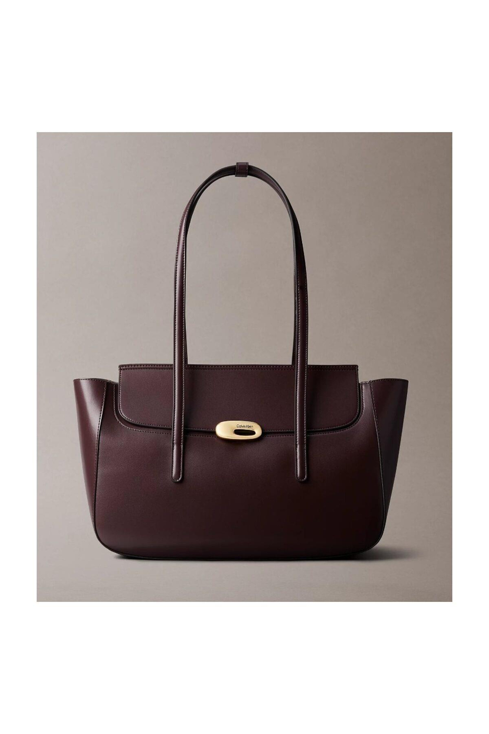 hardware-flap-tote-bag--07077.jpg
