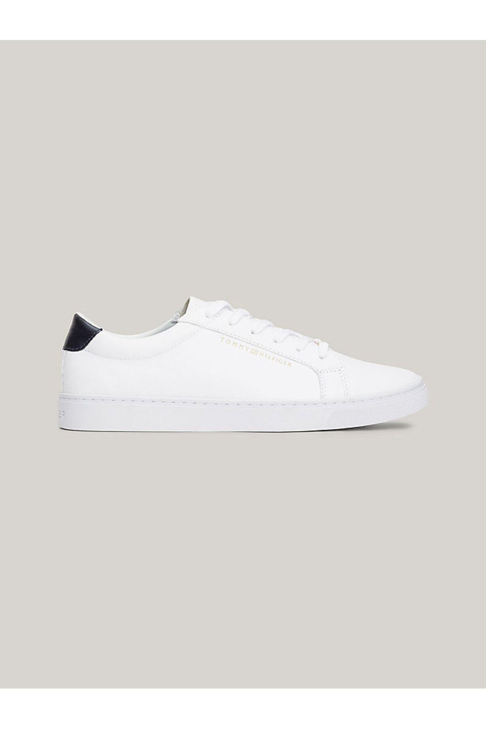 kadin-essential-sneaker--7273a.jpg