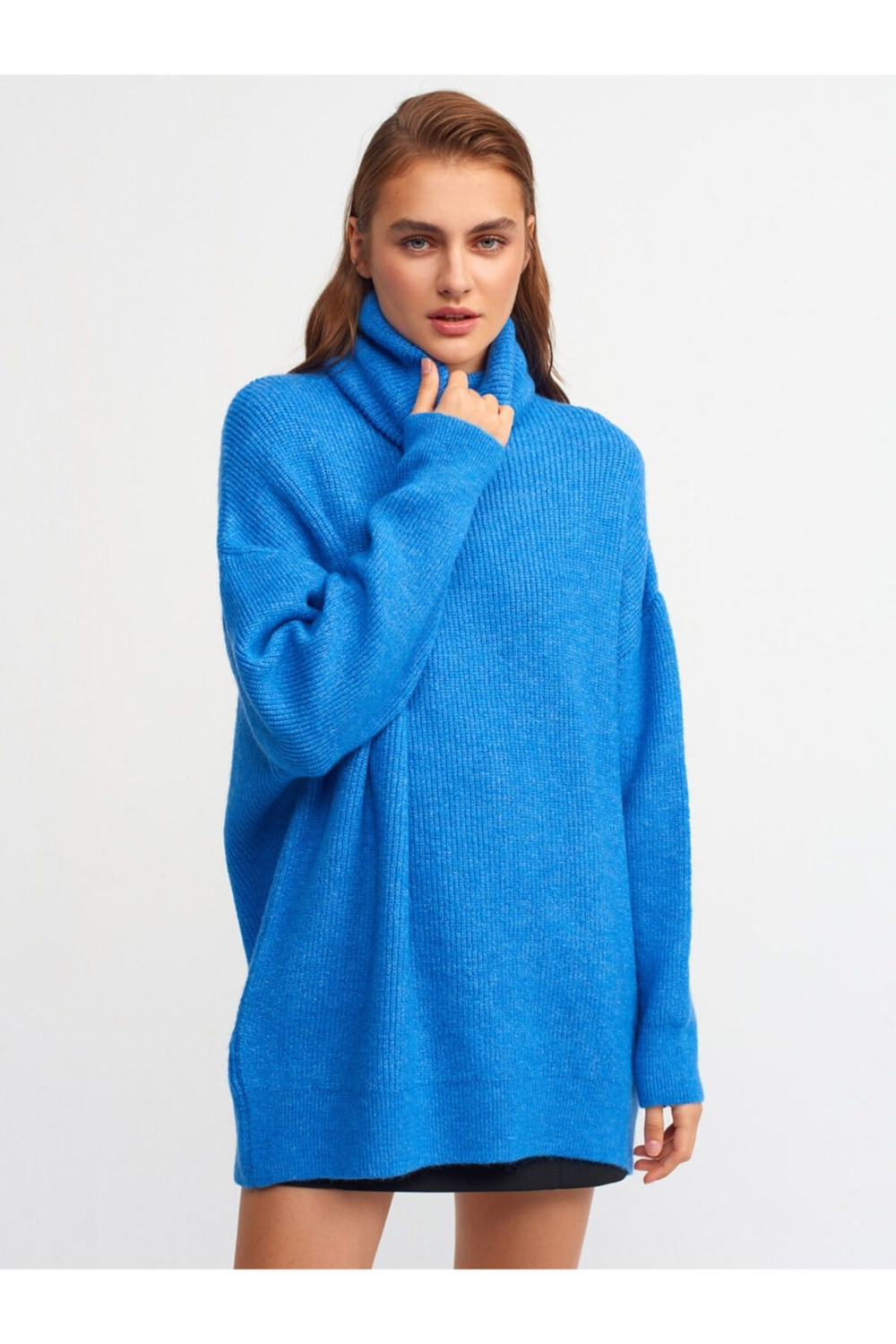 Kadın Koyu Mavi Balıkçı Yaka Oversize Kazak 101A02268