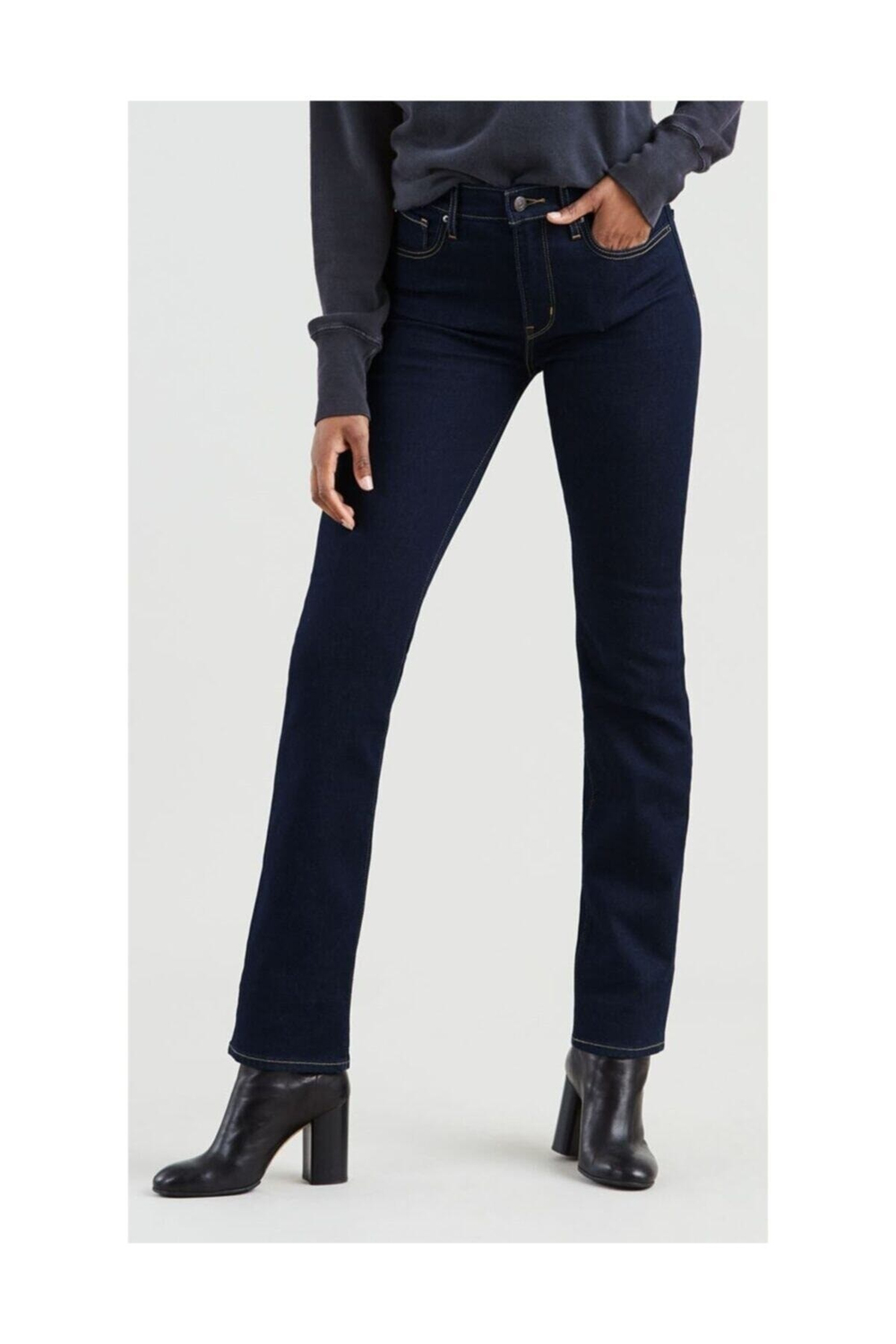 Kadın Mavi 724 High Rise Straight Jeans
