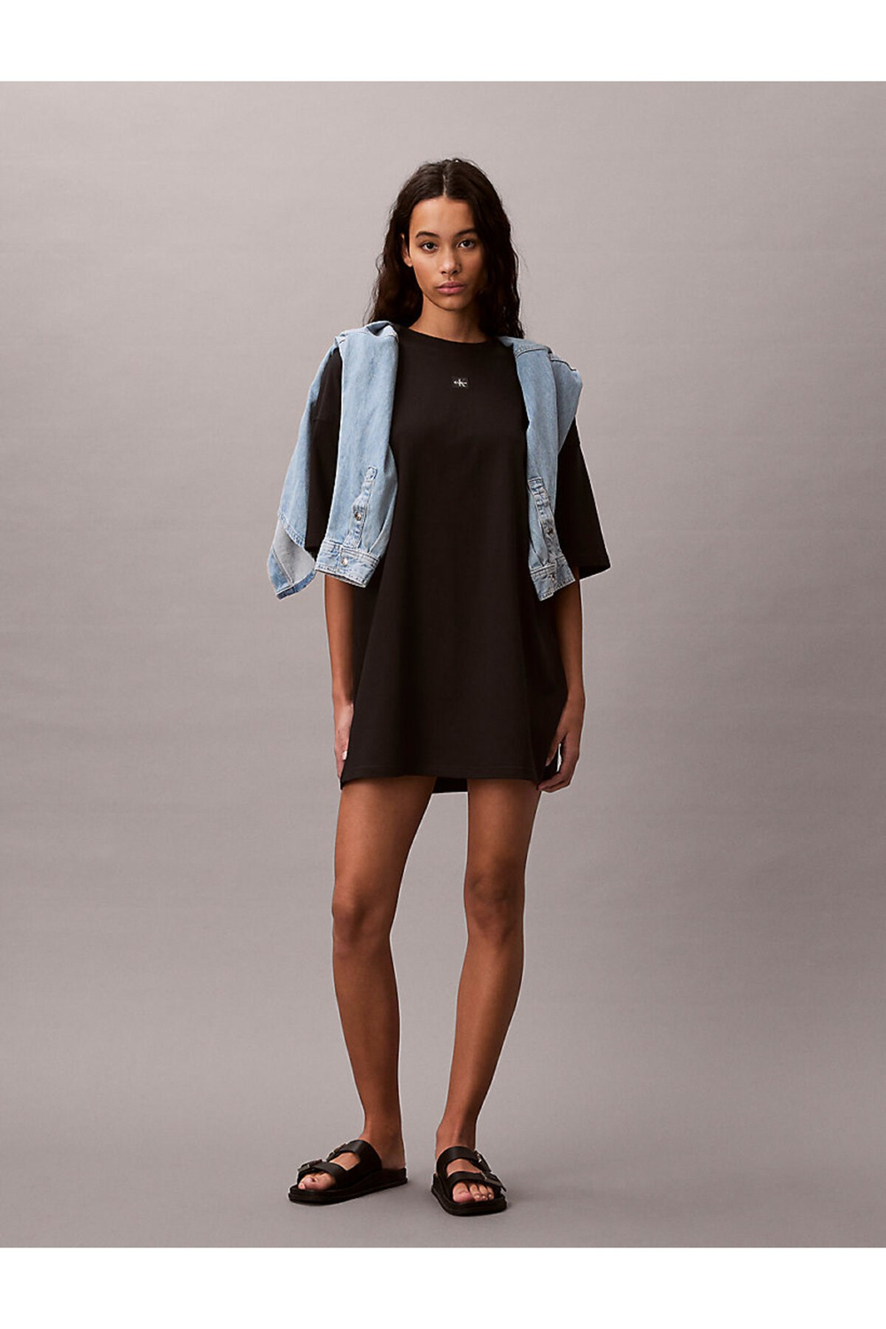kadin-ss-oversize-woven-label-t-shirt--49d-03.jpg
