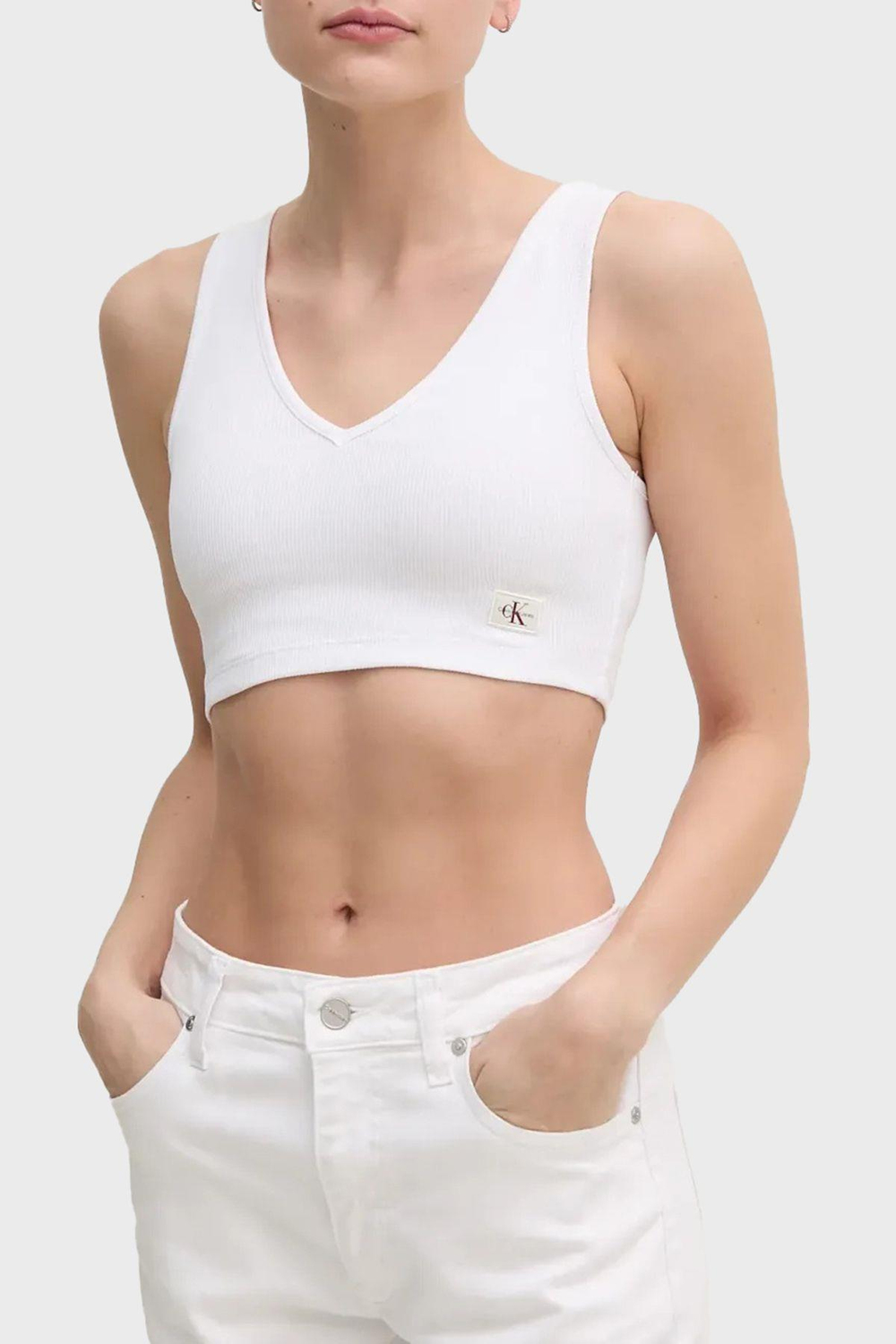 logolu-strec-pamuklu-slim-fit-v-yaka-t-6652a2.jpg