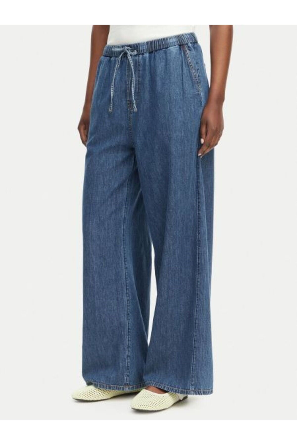 mavi-denim-logolu-kadin-pantolon-d5c1c7.jpg