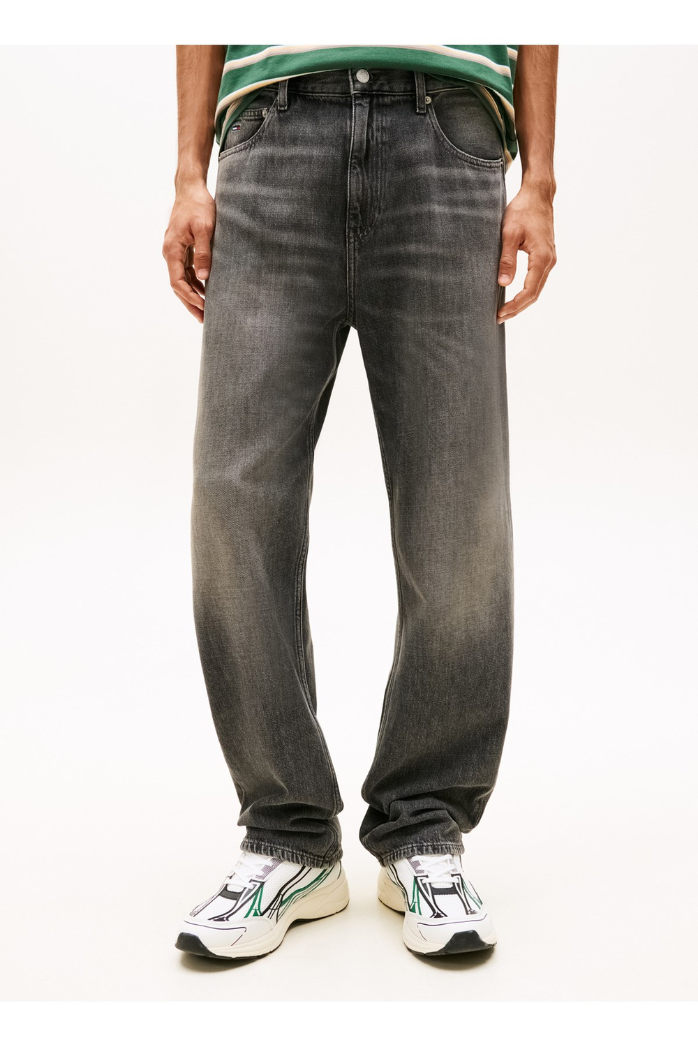 siyah-erkek-regular-fit-yikamali-denim-4c-ae0.jpg