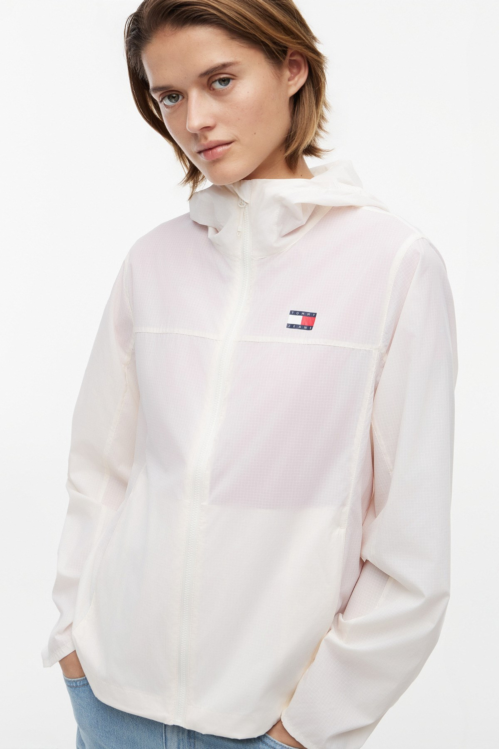 tjw-kadin-outdoor-shell-beyaz-ceket-b45-72.jpg