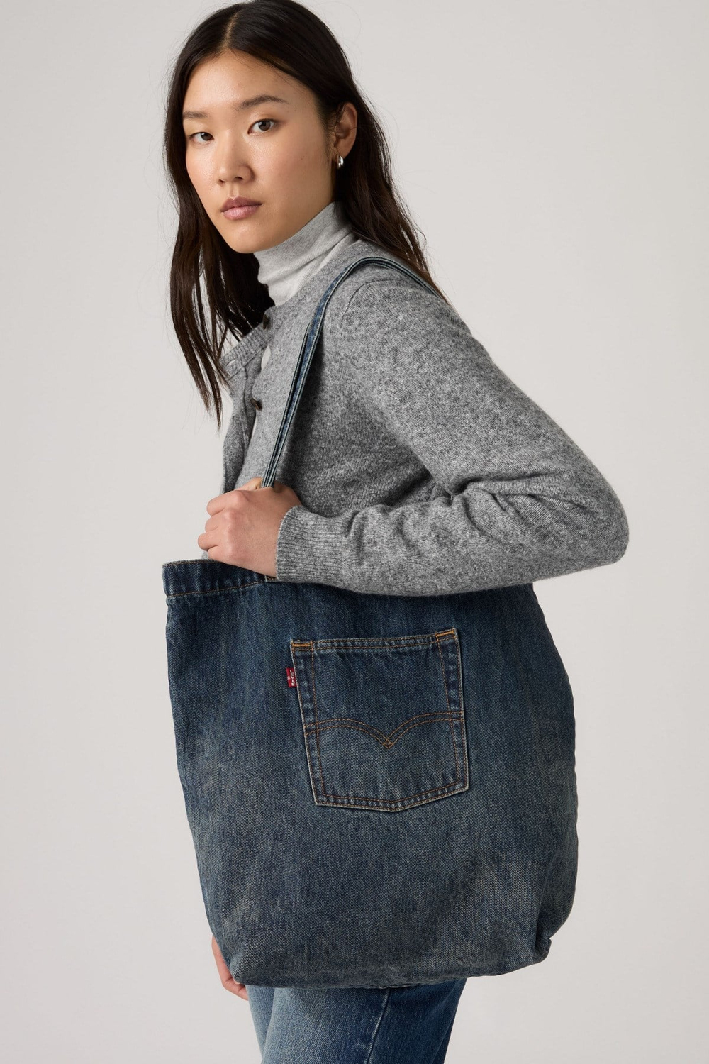 tote-laid-in-the-meadow-dark-indigo-ca-b5e-87.jpg