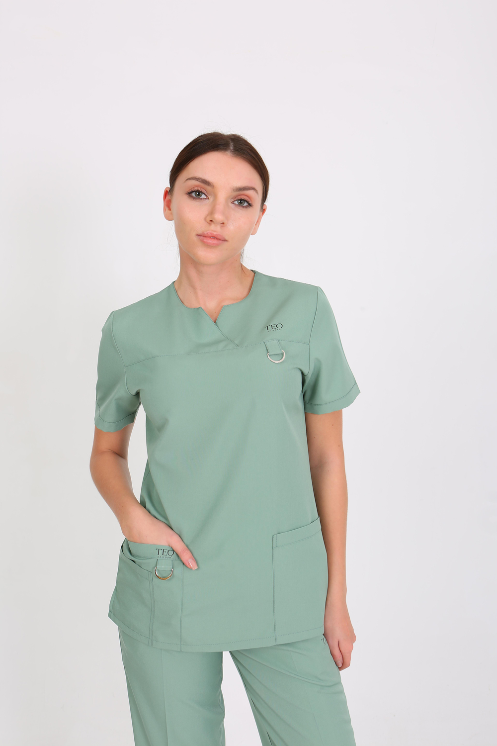 PIONA  SERIES-MODERN KADIN UNIFORMA LIKRALI