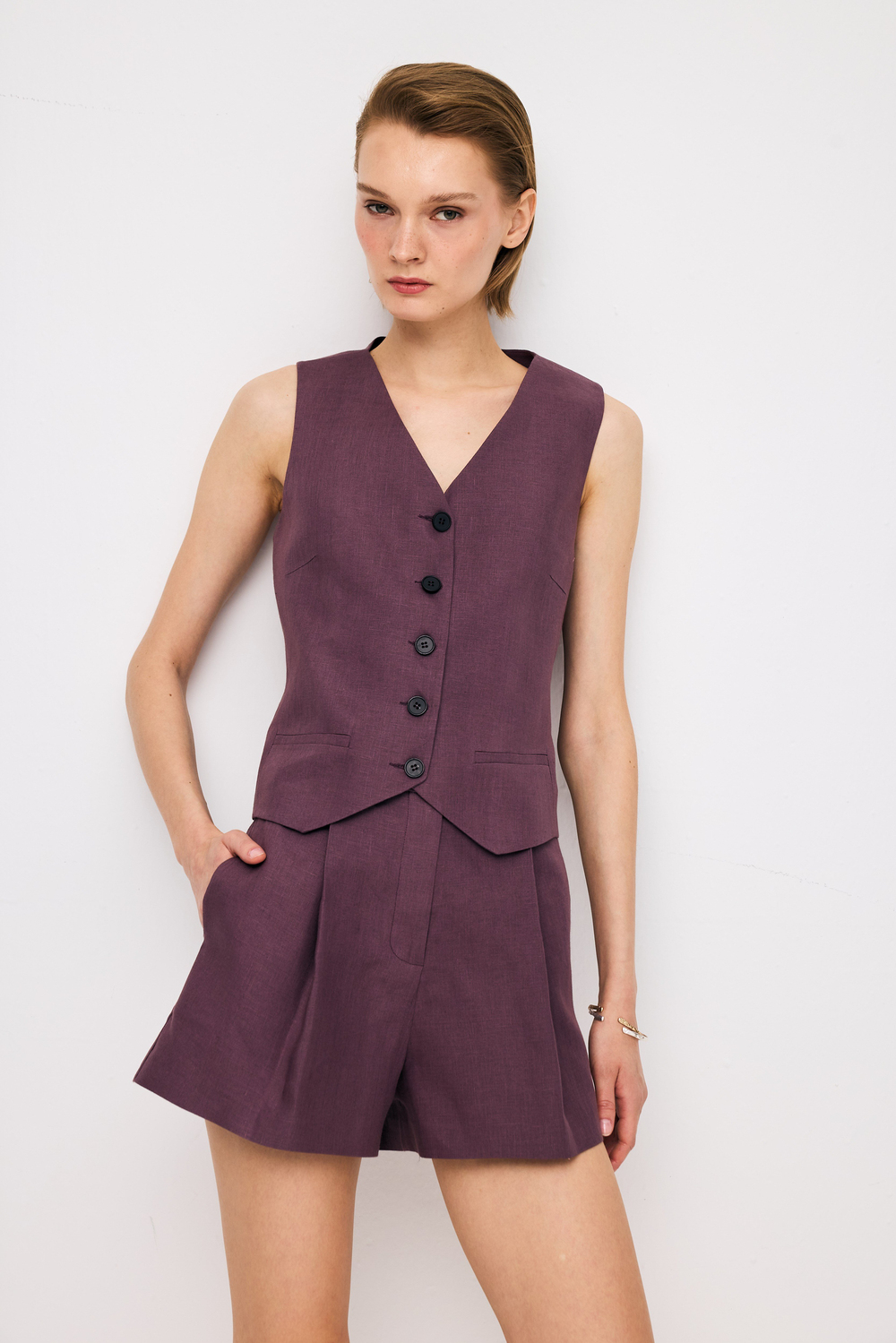 Linen Plum Short