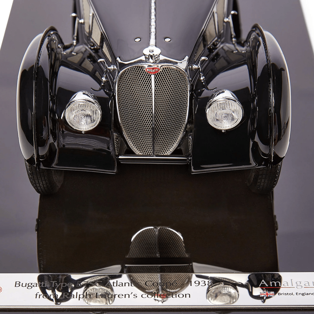 1938 Bugatti 57SC Atlantic Coupe – 1:18 Model Araba