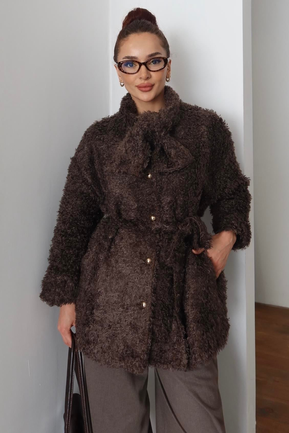 Fiyonklu Peluş Ceket Kahve