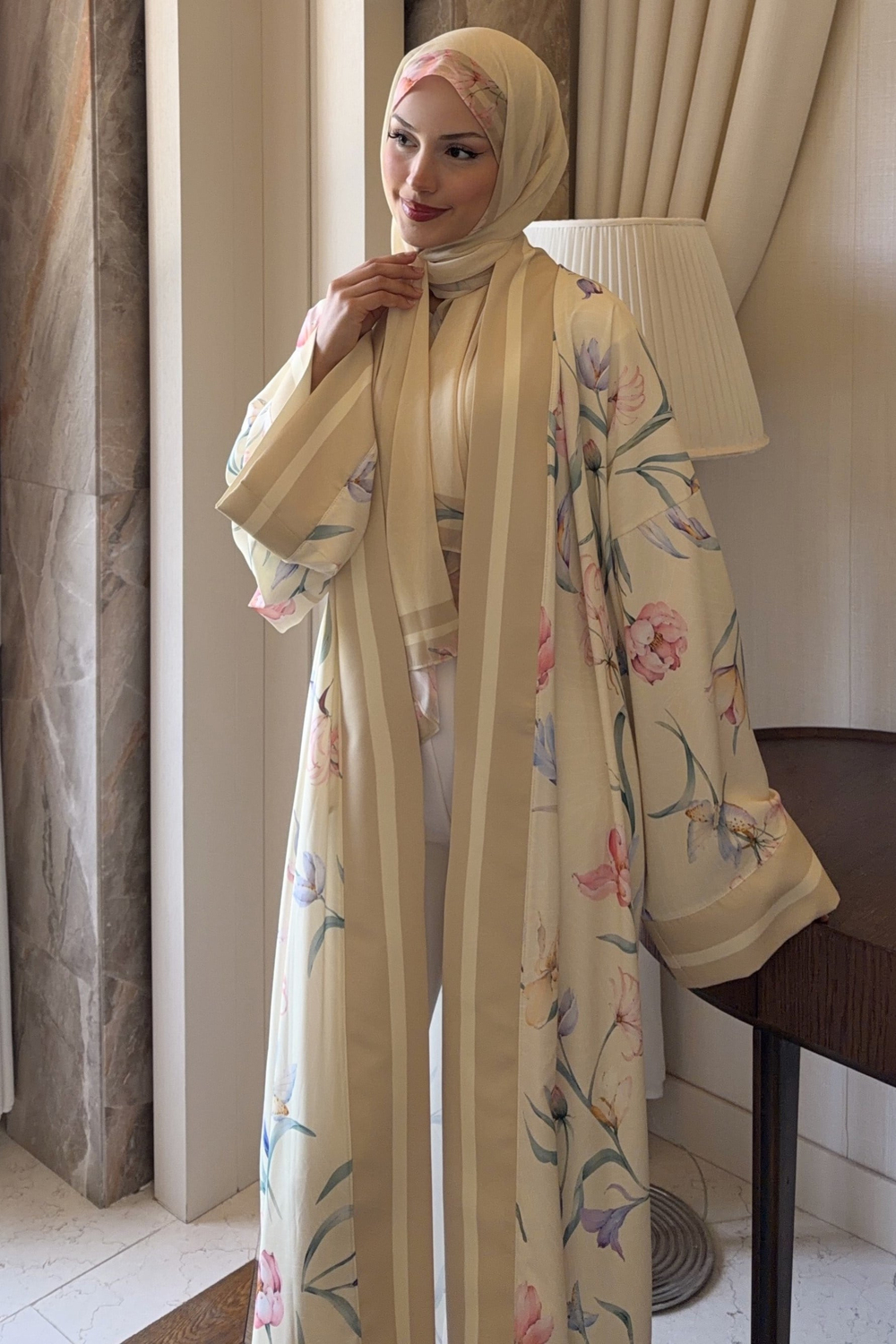 Lara Şallı Abaya Takım Soft Sarı