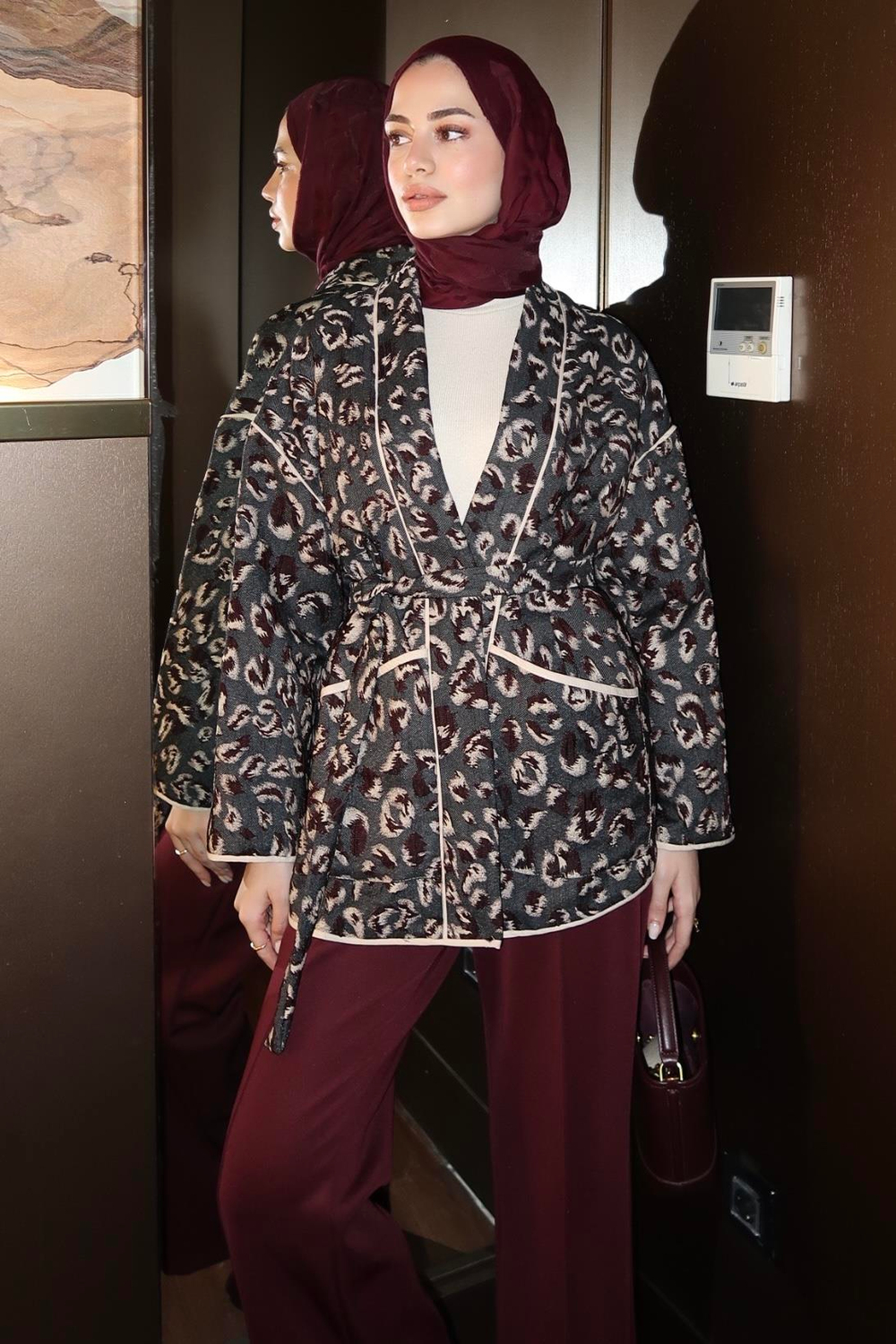 Leopar Desenli Bağlamalı Ceket Füme