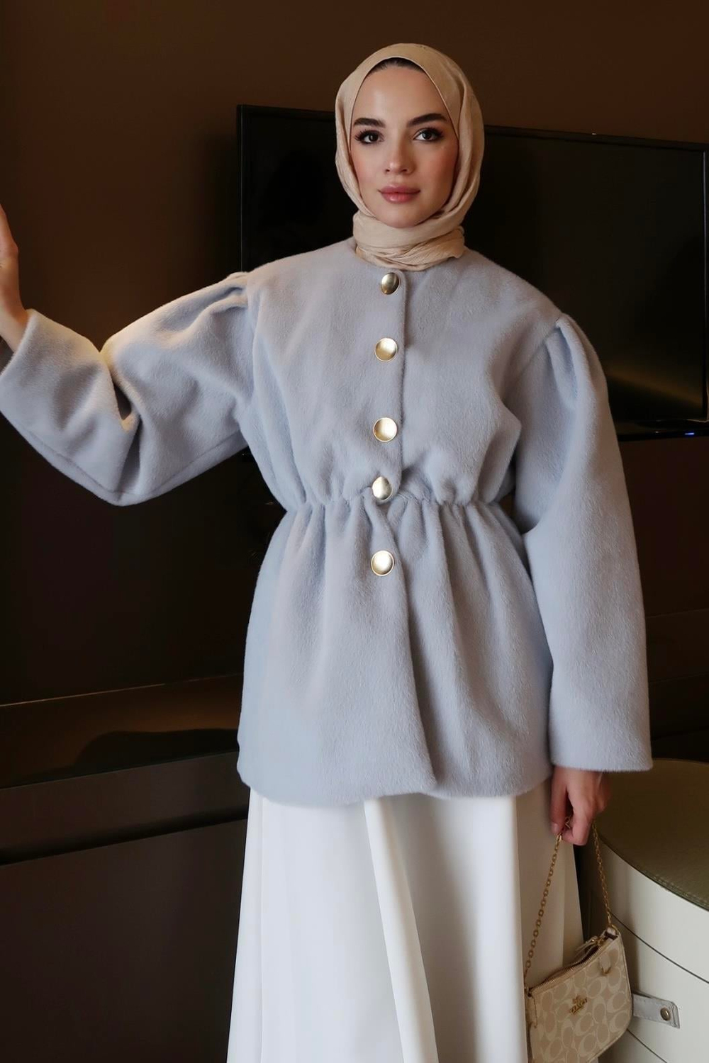 Yumoş Bağcıklı Kaban Mavi