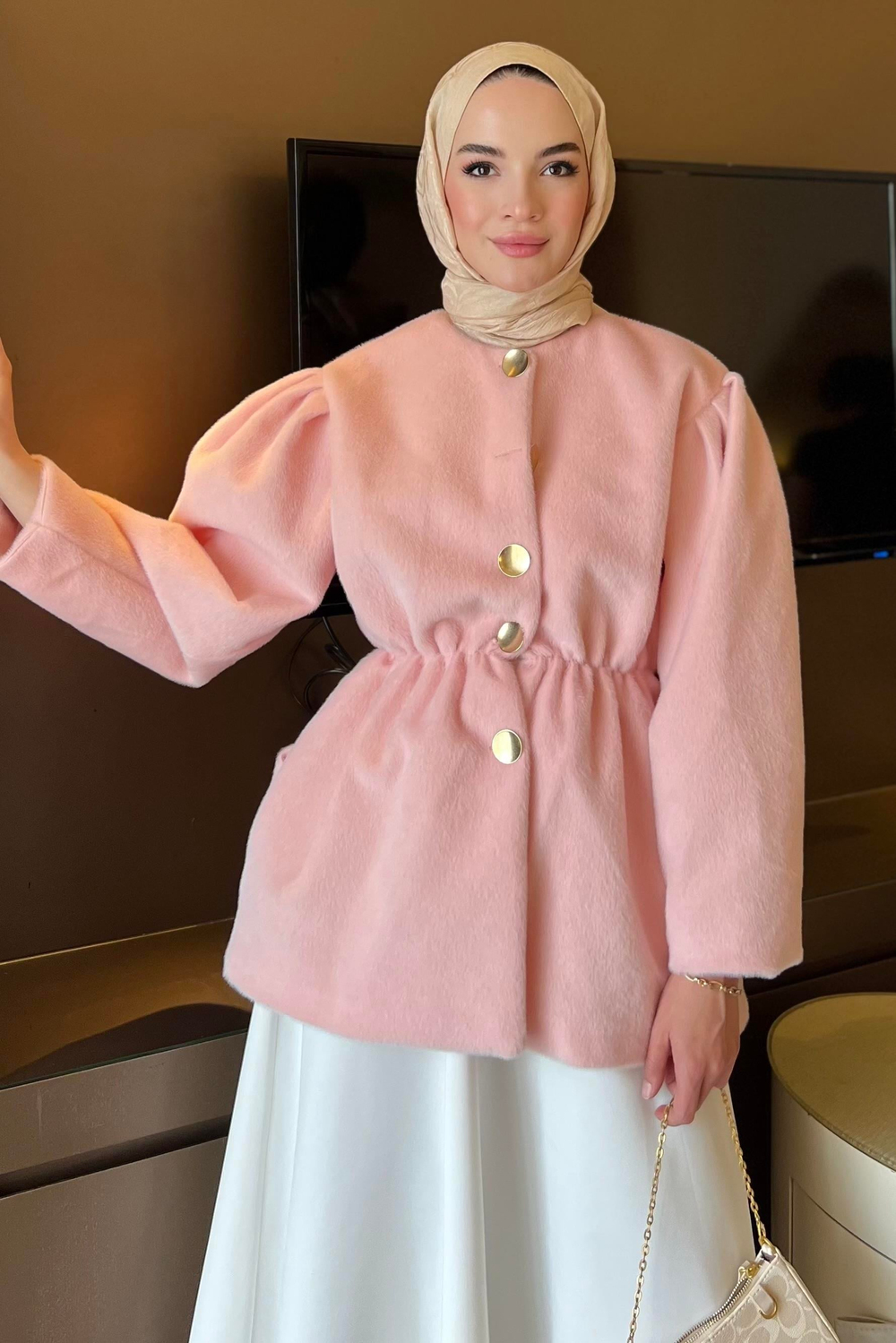 Yumoş Bağcıklı Kaban Pembe