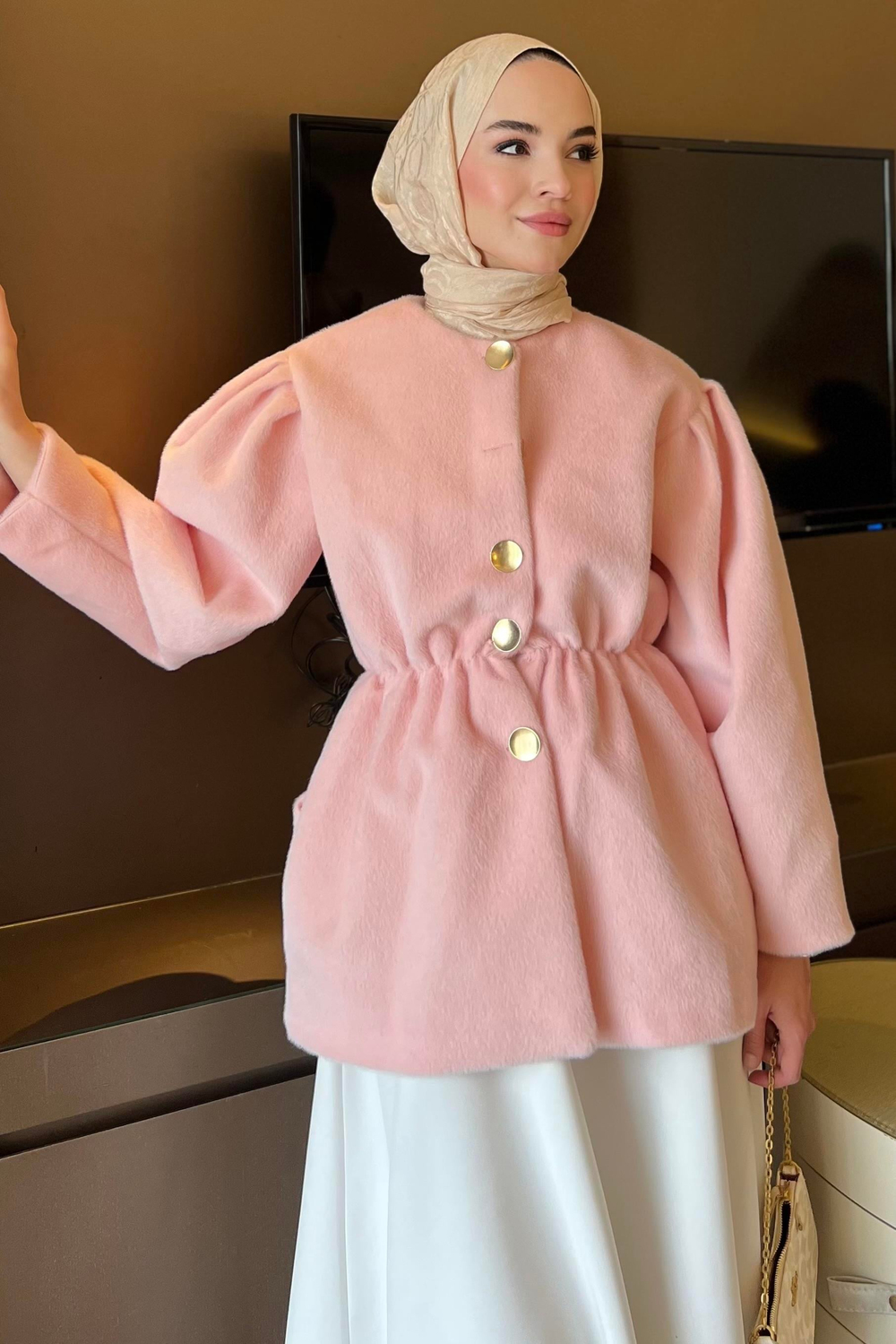 Yumoş Bağcıklı Kaban Pembe