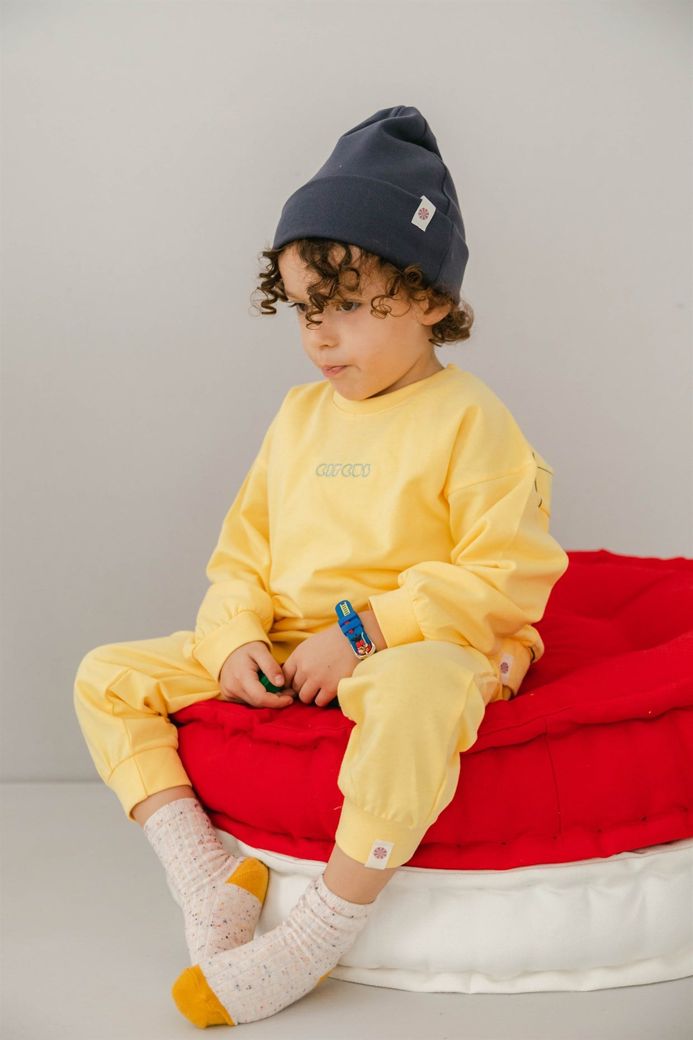 Circus Junior Unique Sweatshirt