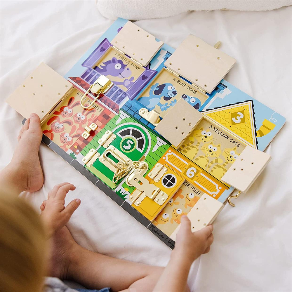 Melissa & Doug Ahşap Çilingir Tahtası