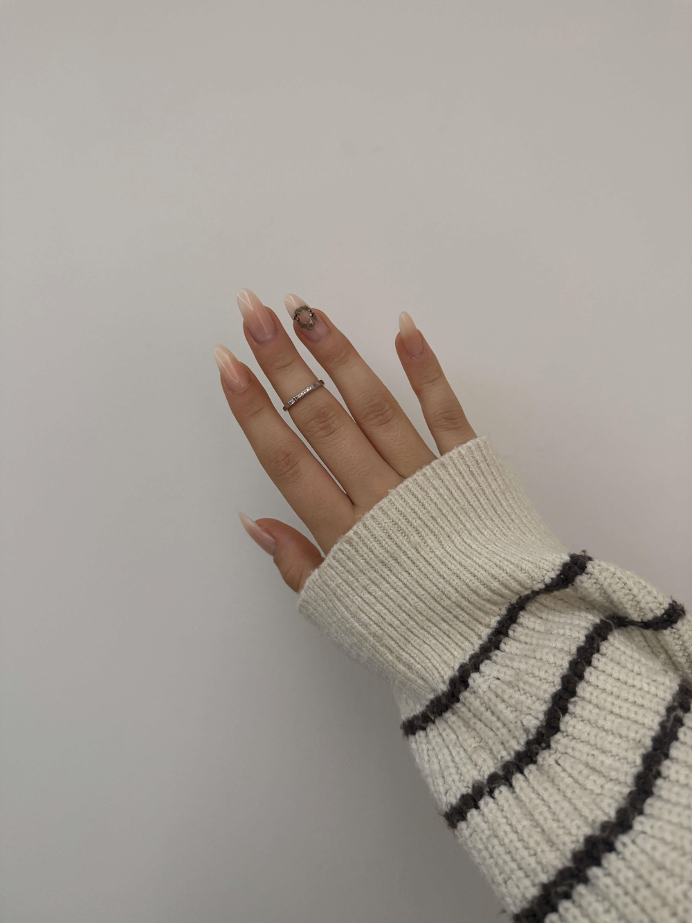 KLASİK TAŞLI MODEL YÜZÜK