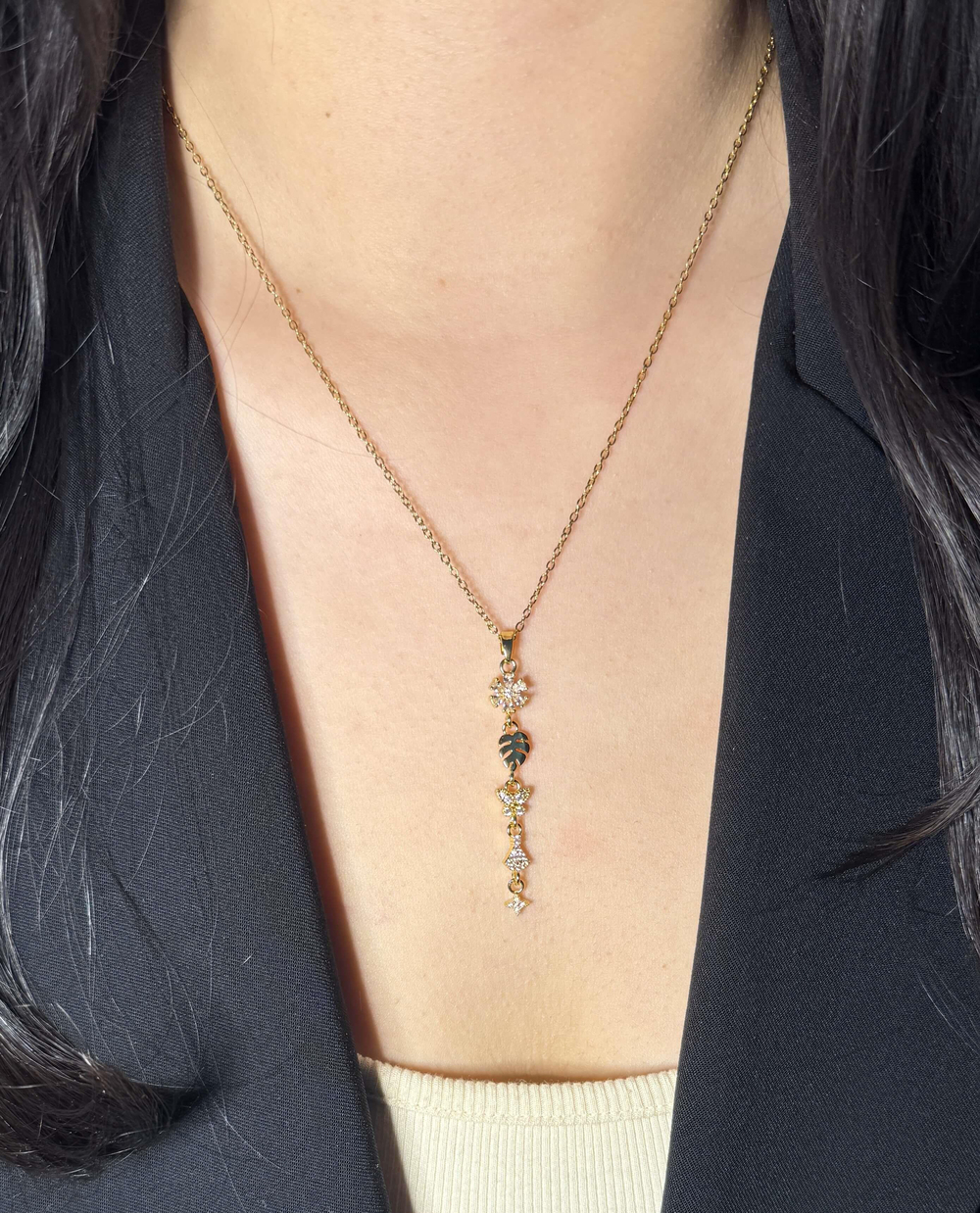 PREMİUM ZARİF CHARMLI KOLYE